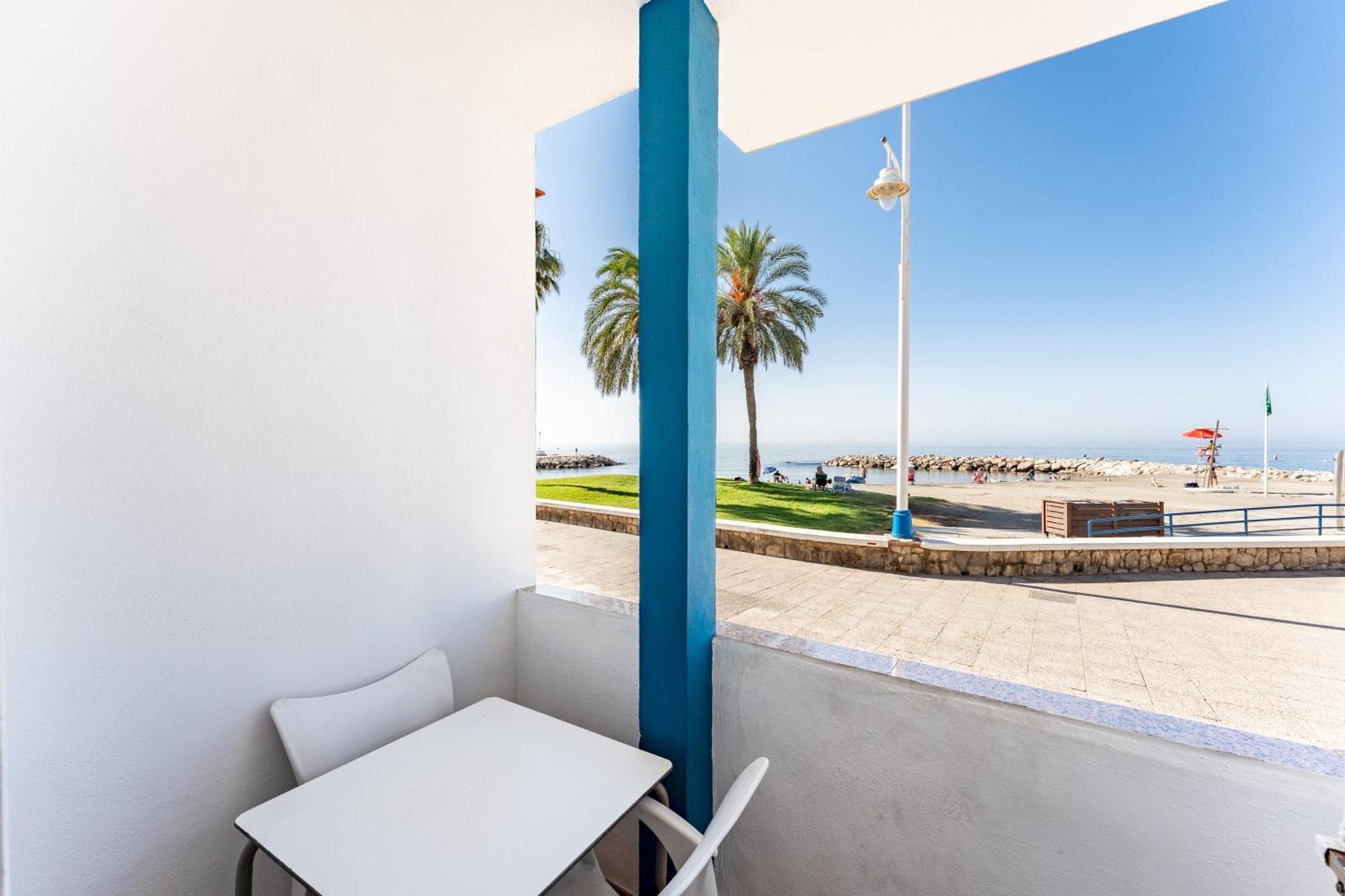 A La Orilla Del Mar, Pedregalejo Apartment รินกอนเดลาวิกตอเรีย ภายนอก รูปภาพ